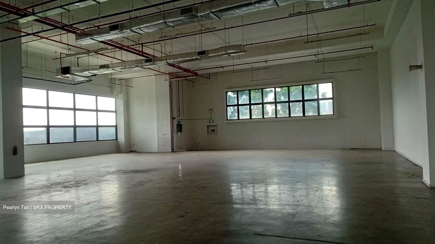 The Furniture Mall (D22), Factory #578542261